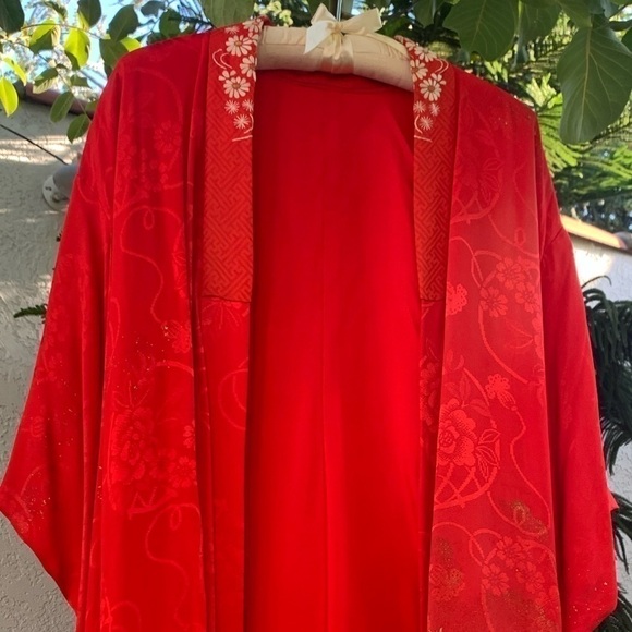 Vtg Kimono Handcrafted Daisy Floral Embroidery | Red Jacquard Print | One Size - Picture 11 of 16